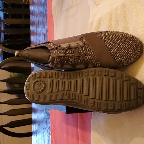 Mens Under Armour Threadbone Shift HTHRD. 13 - Grey - Picture 1 of 3